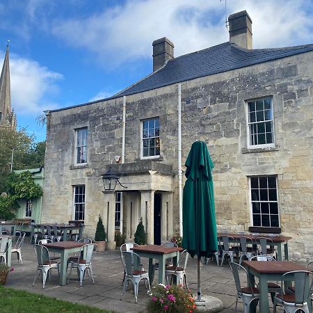 The Castle Inn Bradford On Avon Bagian luar foto